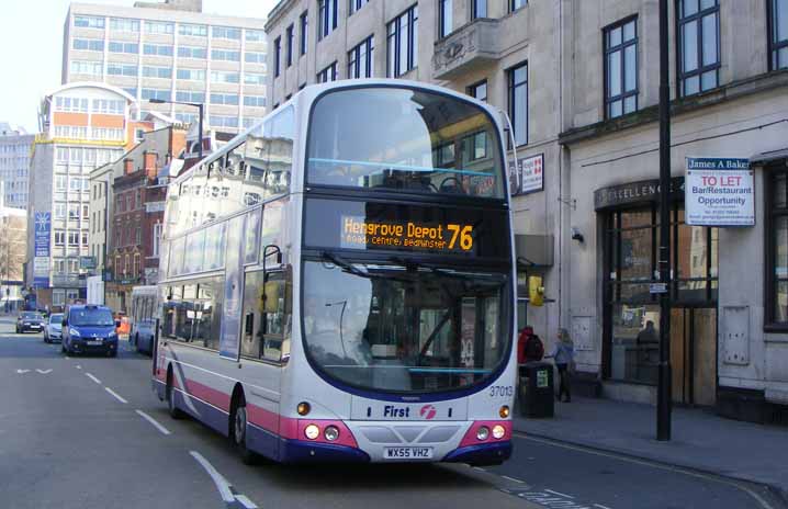 First Bristol Volvo B7TL Wright 37013